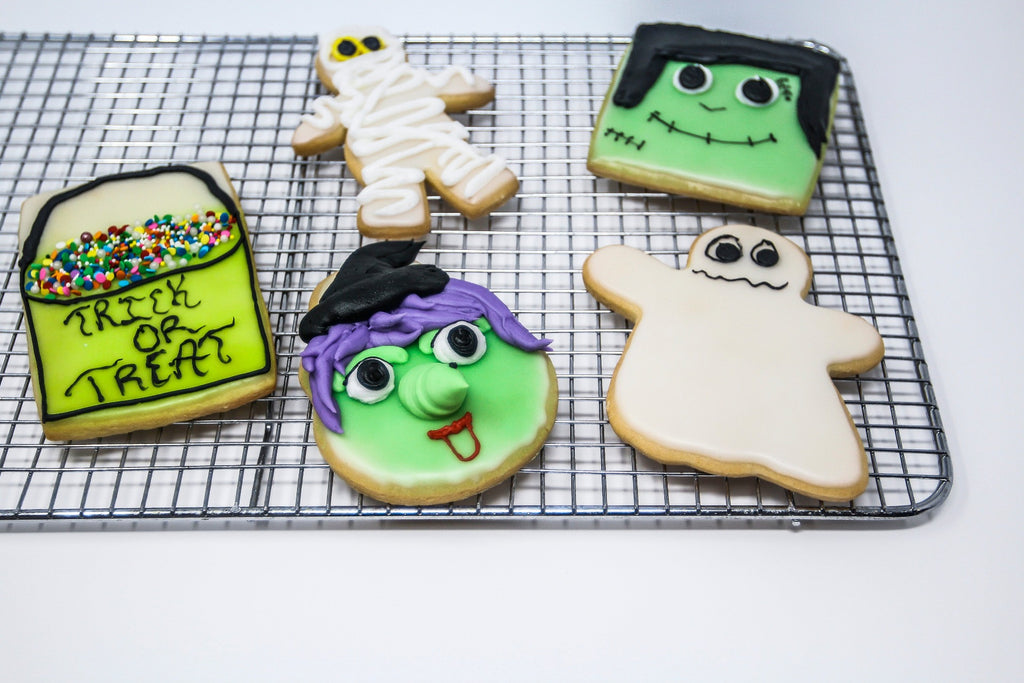 Halloween Fondant Dipped Sugar Cookies